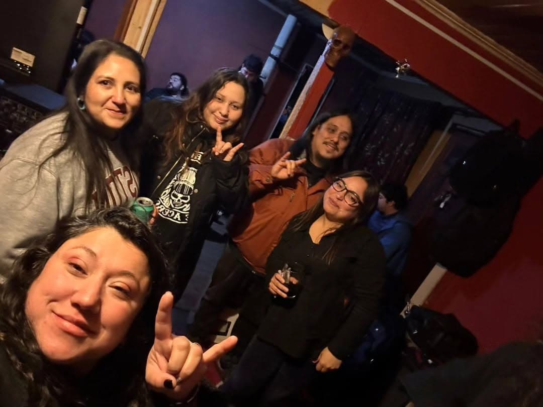 Mujeres del Metal · Compañeras de Trinchera